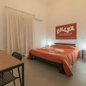 https://rivoluzione9.sicilyhotelsitaly.net